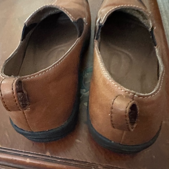 Keen brown leather loafers sz 9 - Picture 4 of 4